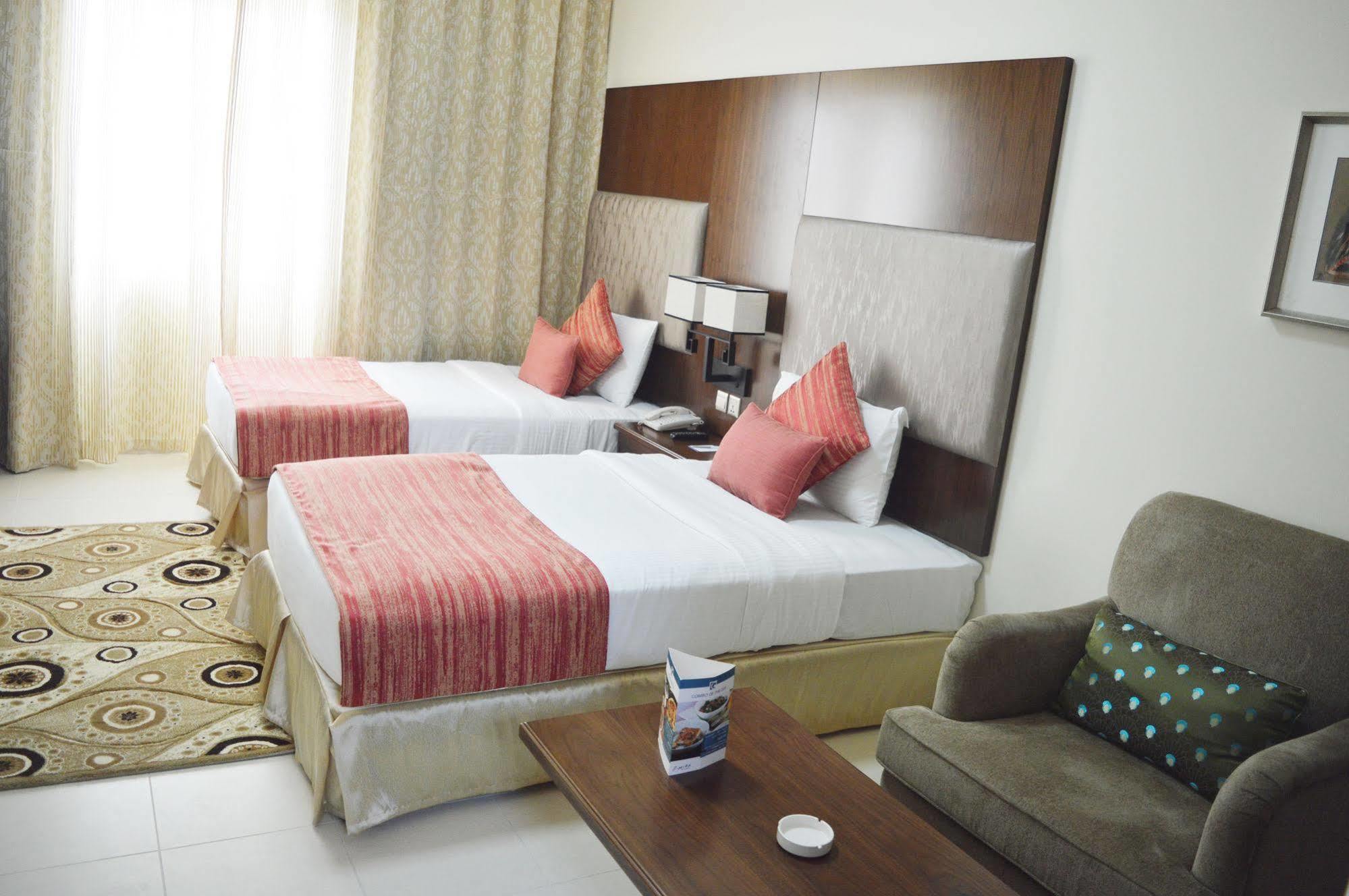 Grand Midwest View Hotel Apartments Dubai Exterior photo