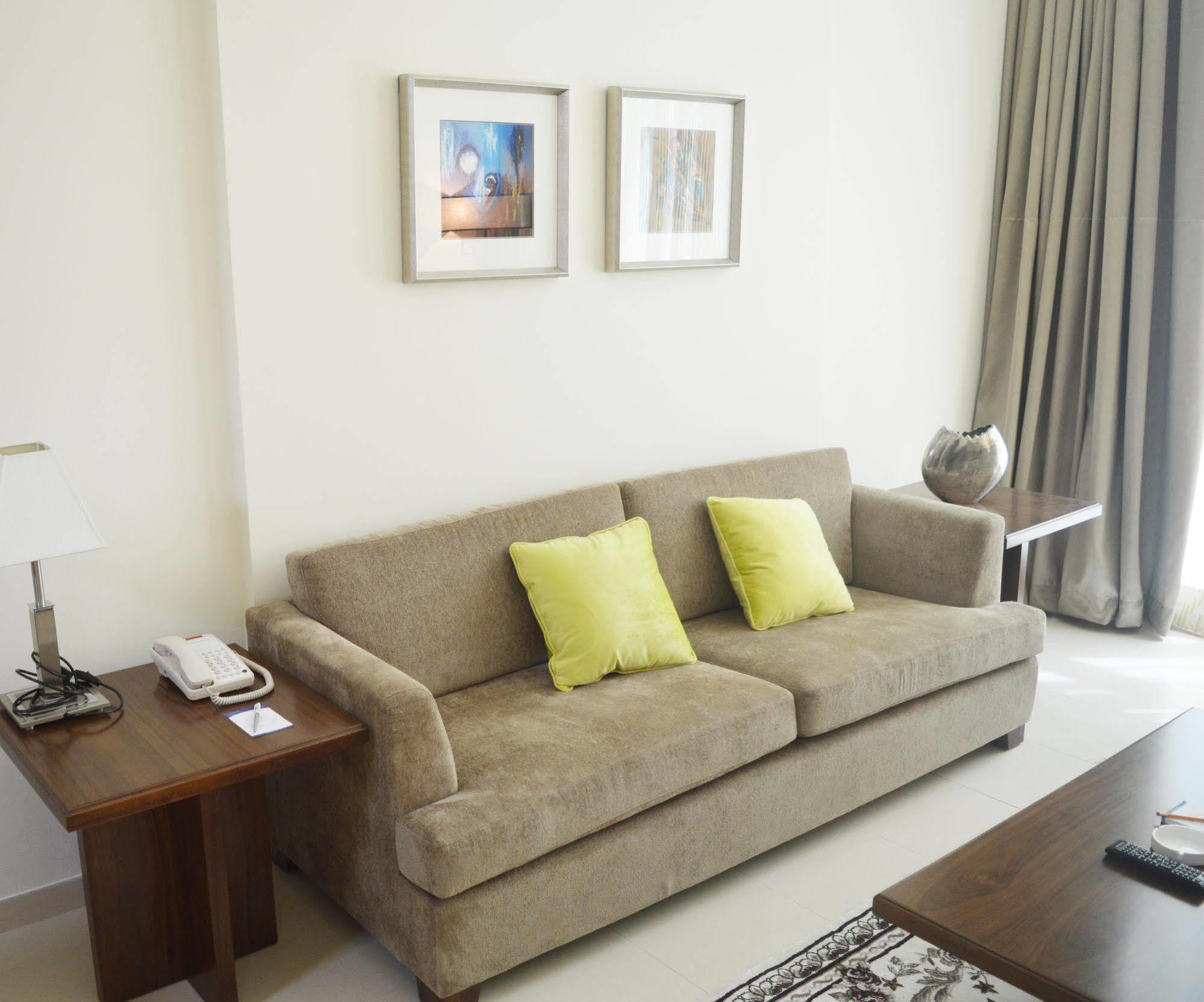 Grand Midwest View Hotel Apartments Dubai Exterior photo