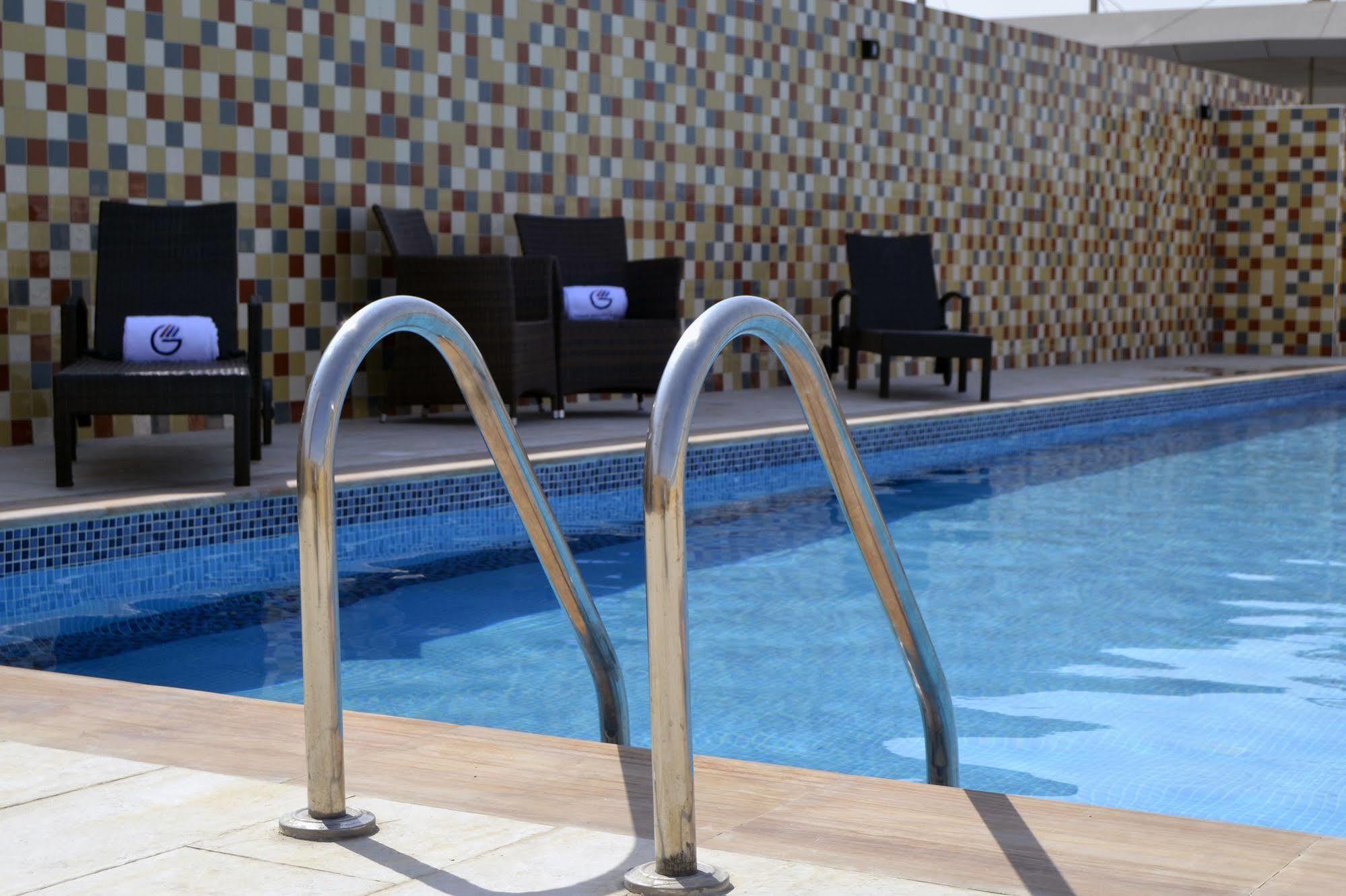 Grand Midwest View Hotel Apartments Dubai Exterior photo